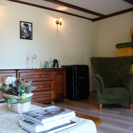 Bobrowa Dolina Bed & Breakfast Ryn  Ruang foto
