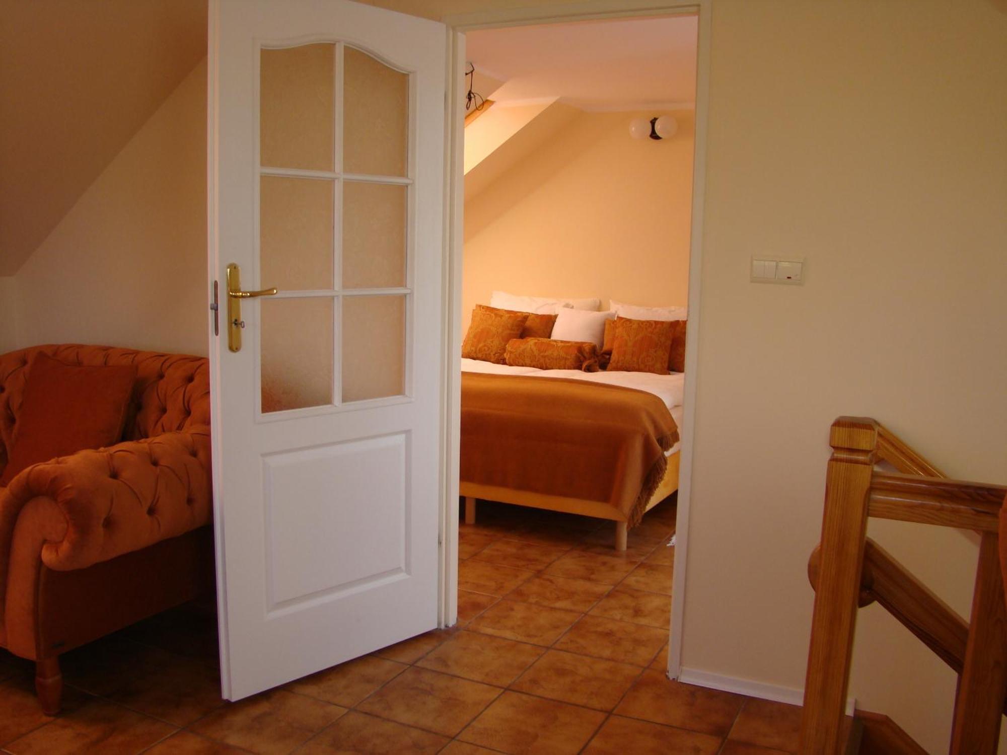 Bobrowa Dolina Bed & Breakfast Ryn  Ruang foto