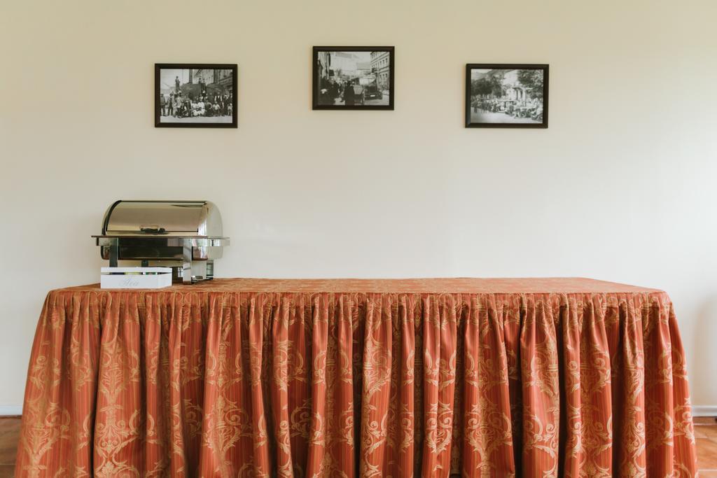 Bobrowa Dolina Bed & Breakfast Ryn  Bagian luar foto