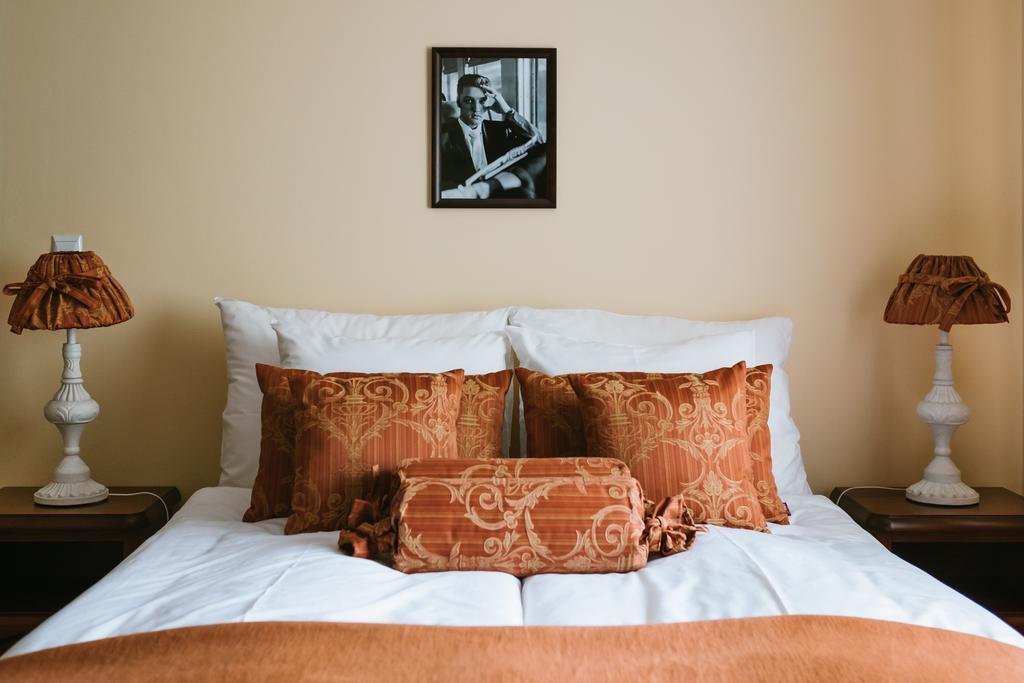 Bobrowa Dolina Bed & Breakfast Ryn  Bagian luar foto